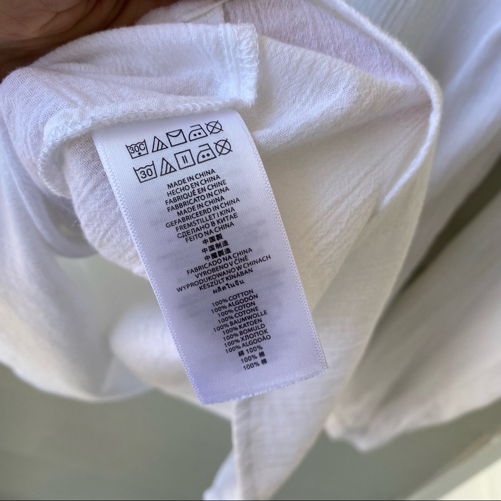 MICHAEL KORS Boho Split Neck Blouse - Picture 7 of 13